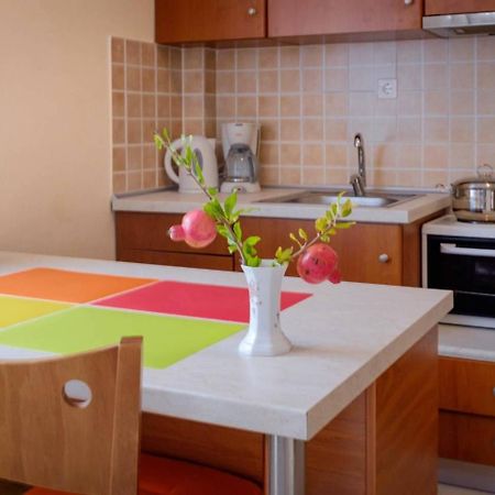 Nice & Quiet Apartment In Best Area Alexandroupoli Exterior photo